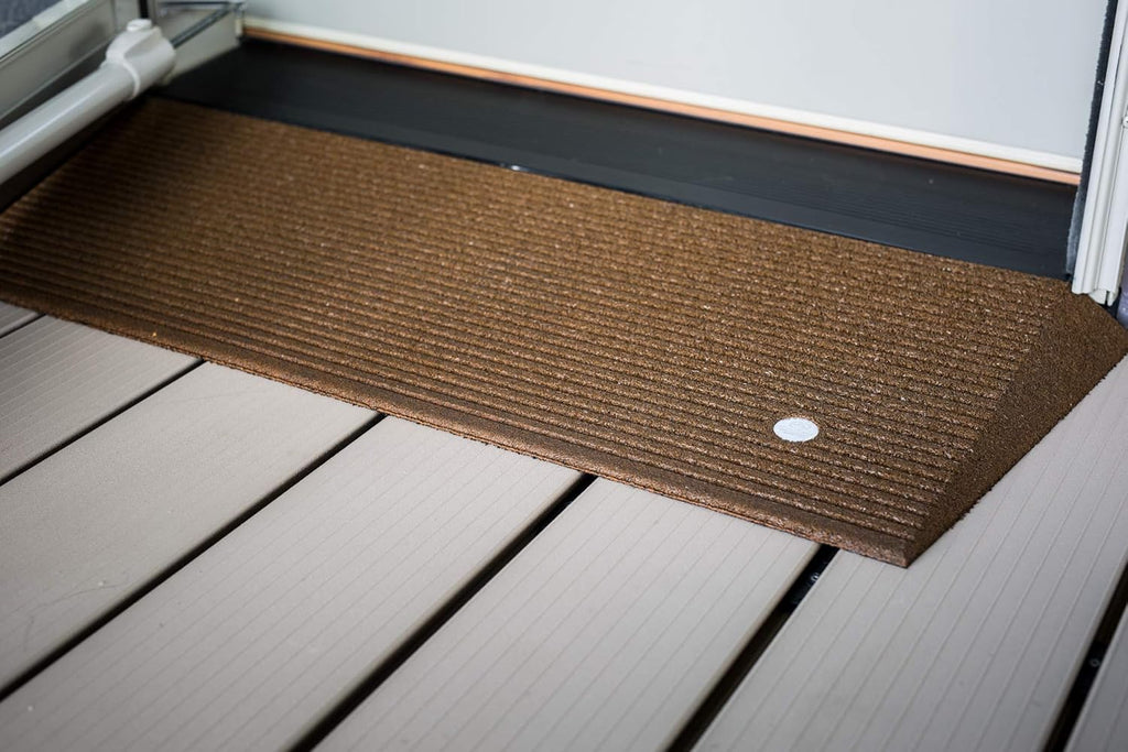 Rubber Angled Entry Mat, Grey, 1.5 Inch Rise B919