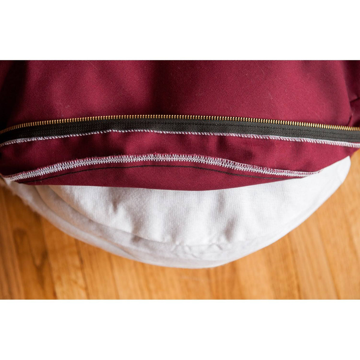 Olive Cozy Cave Pet Bed D5228