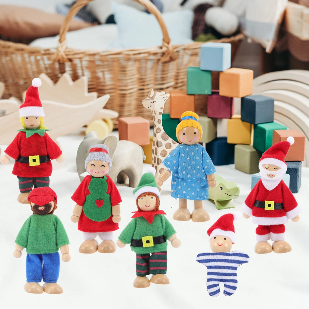 7 Pcs Wooden Dolls Playset K1352