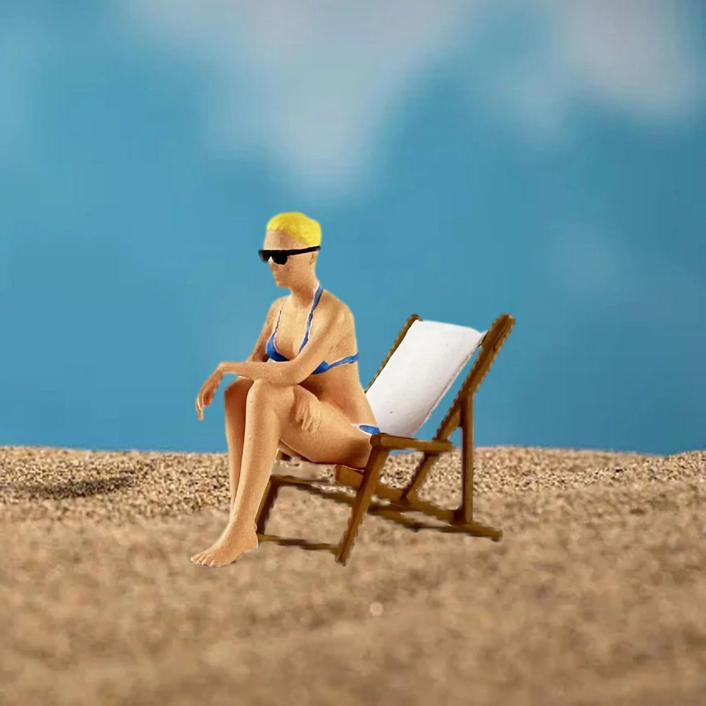 1/64 Resin Hand Painted Lounge Chair Model Z4189