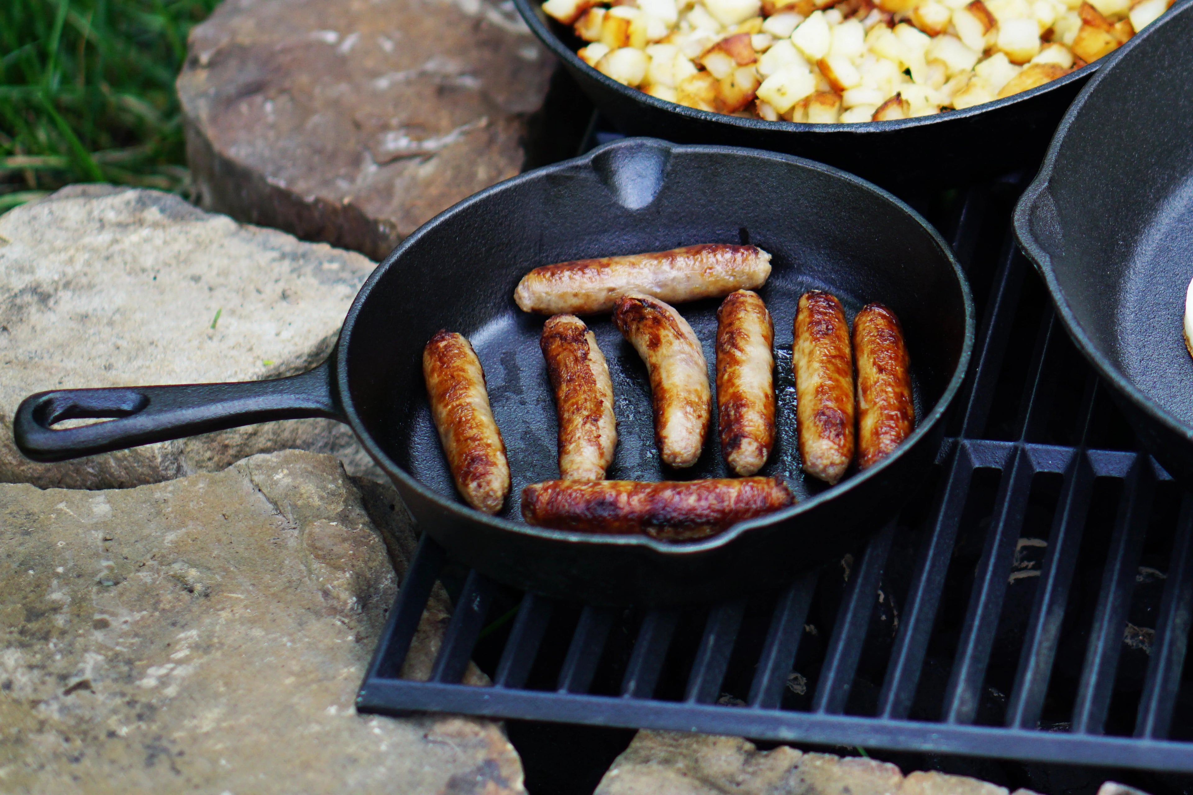 3 Piece Cast Iron Skillet Set, Pre-seasoned M90252