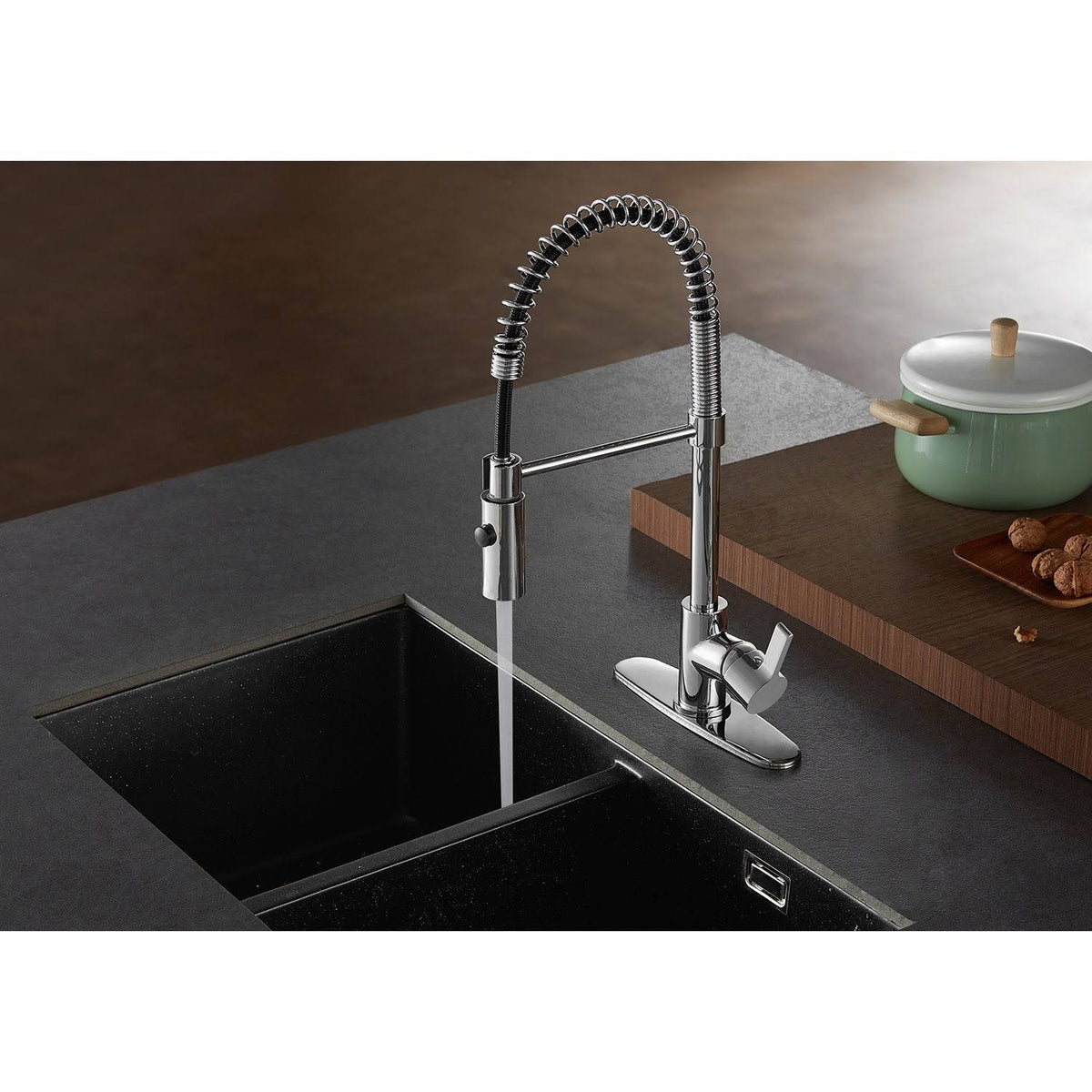 Matte Black Single-Handle Pre-Rinse Kitchen Faucet U691570